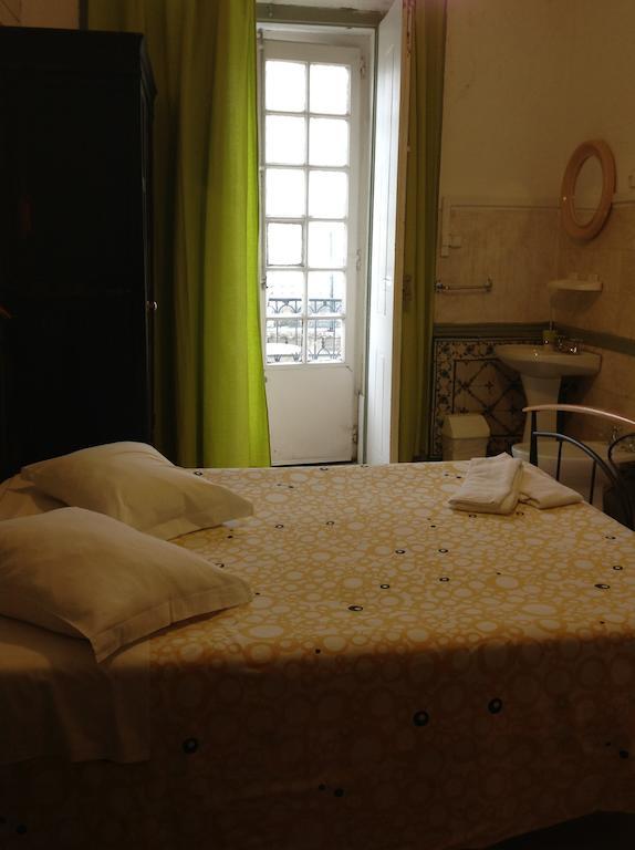 New Aljubarrota Guest House Lisboa 外观 照片