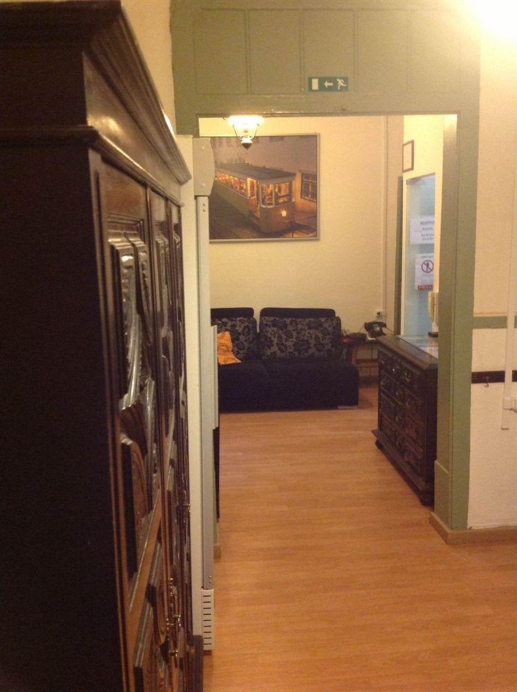 New Aljubarrota Guest House Lisboa 外观 照片