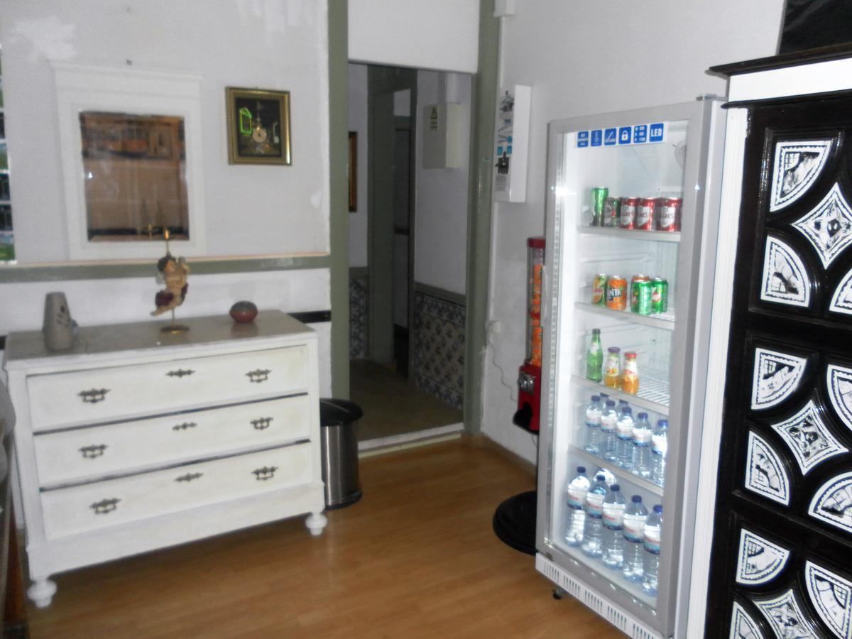 New Aljubarrota Guest House Lisboa 外观 照片
