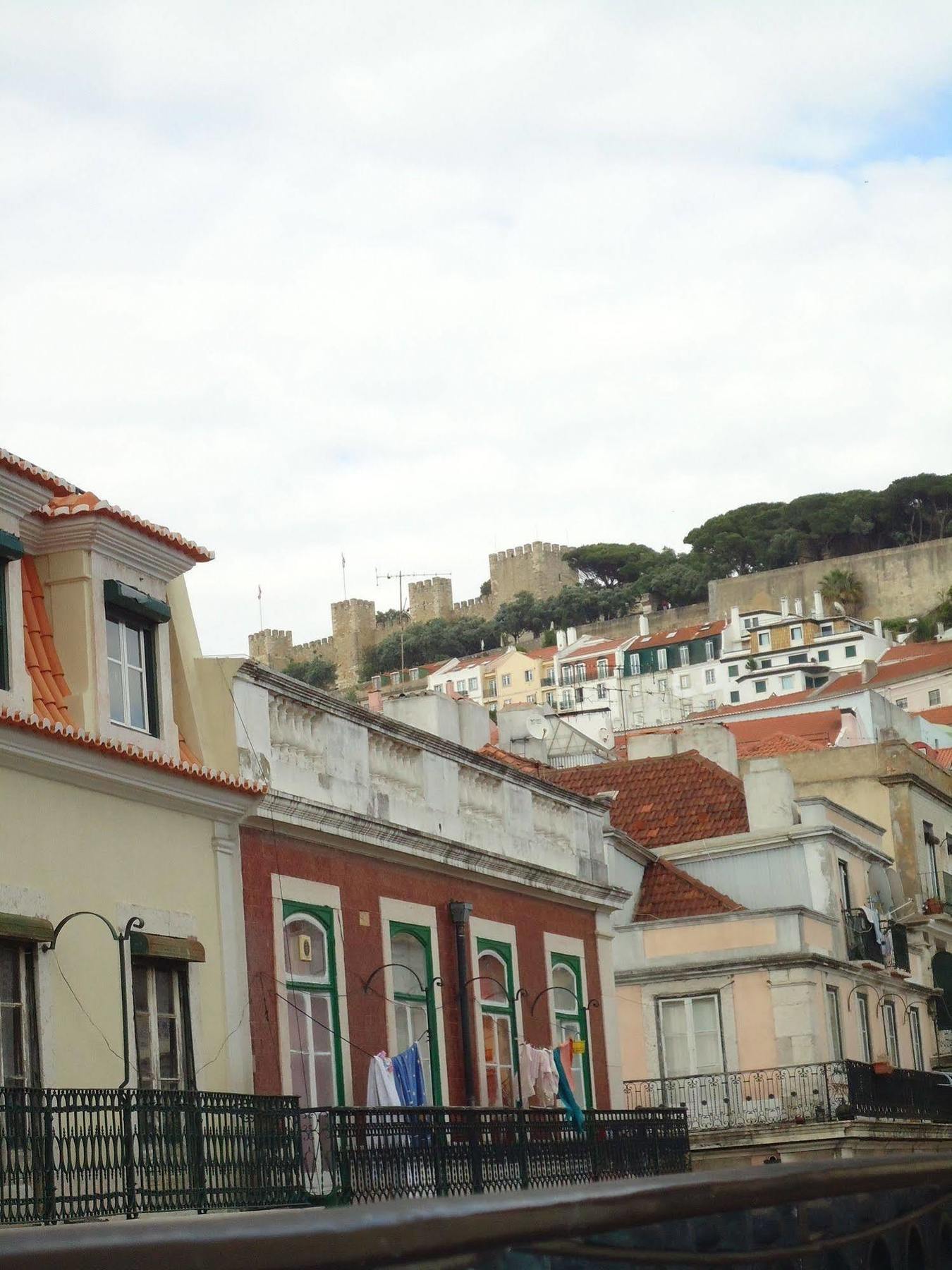 New Aljubarrota Guest House Lisboa 外观 照片