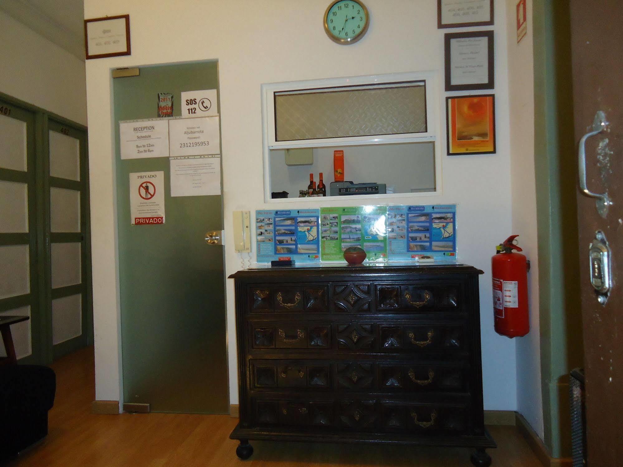 New Aljubarrota Guest House Lisboa 外观 照片