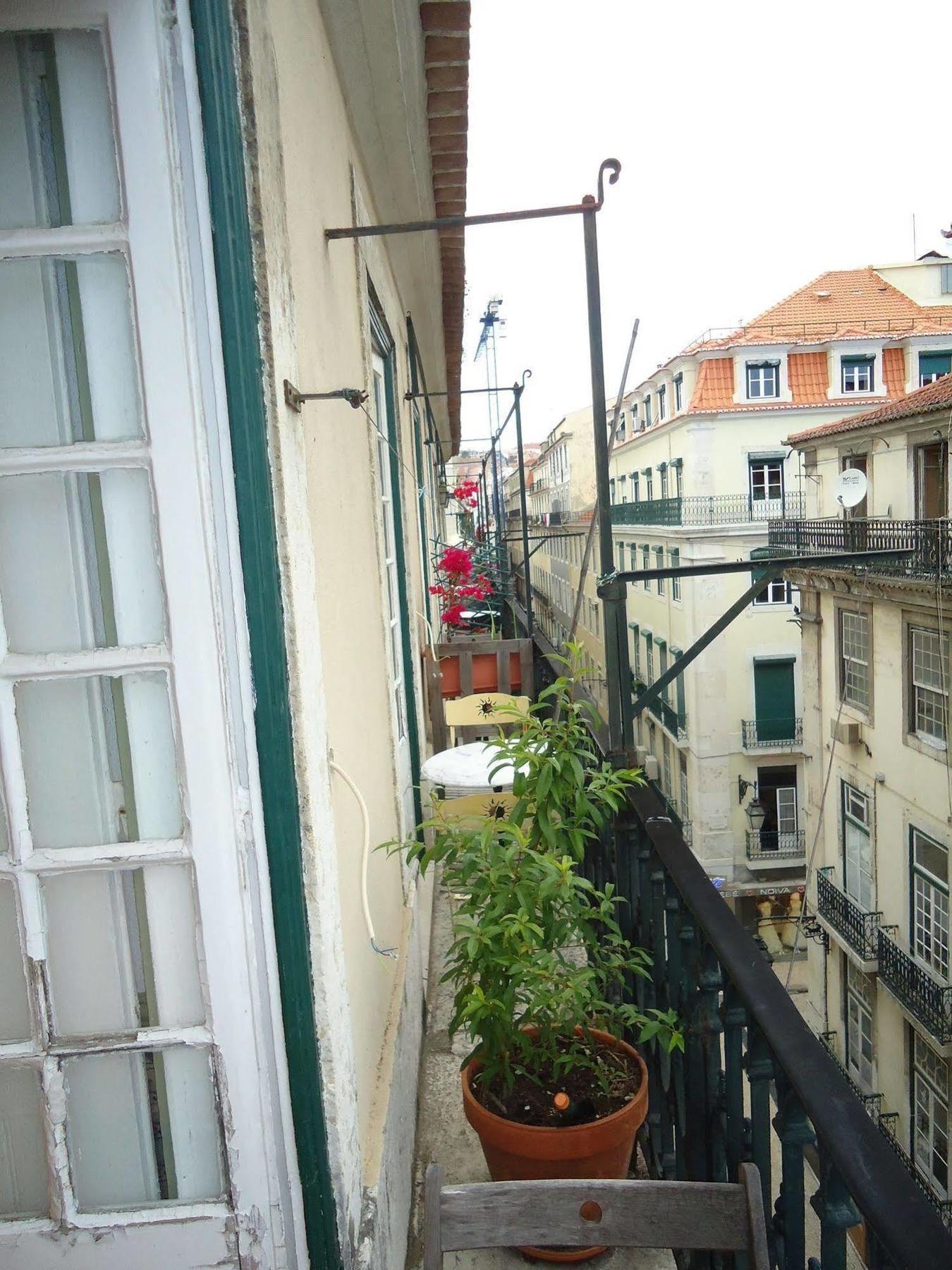 New Aljubarrota Guest House Lisboa 外观 照片